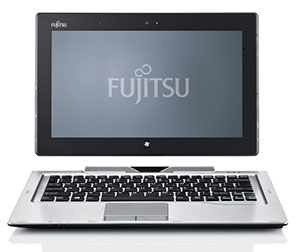 Fujitsu Stylistic Q702 from the Front